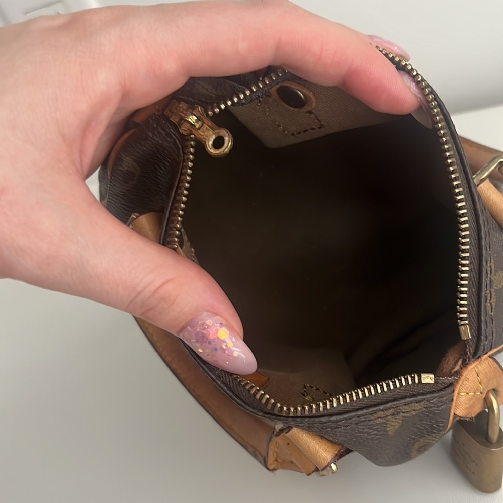 Louis Vuitton Mini HL - Picture 10 of 12